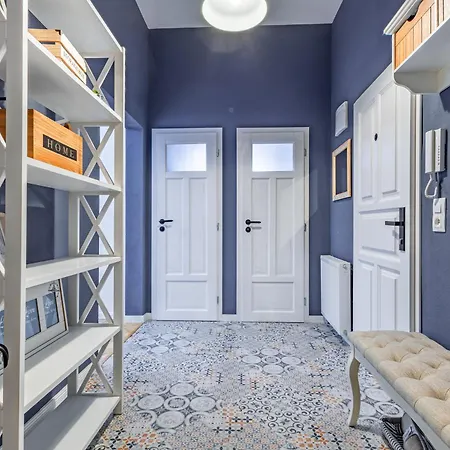 Appartamento Adm Modern Old Town Gem - Tv, Coffee