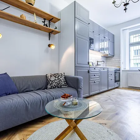 Adm Modern Old Town Gem - Tv, Coffee Appartamento