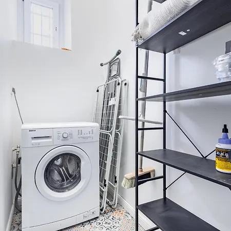 Appartamento Adm Modern Old Town Gem - Tv, Coffee *